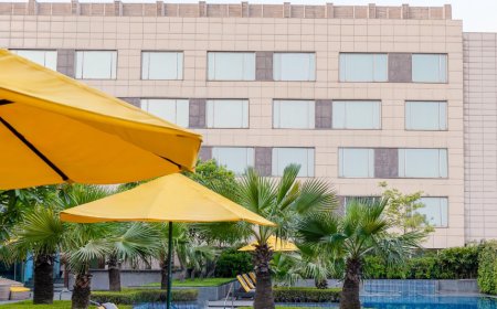 JW Marriott Hotel, Aerocity, Rs 3500, 4.5/5.0, Delhi