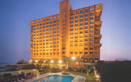 Eros Hotel, Nehru Place, Rs 2100–2700, 4.1/5.0, Delhi