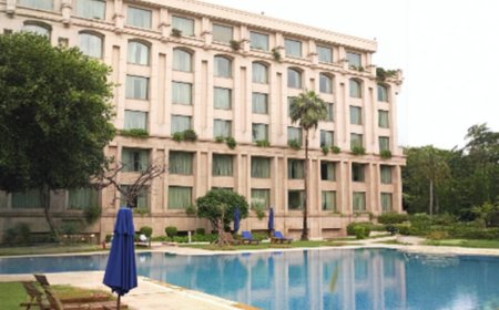 The Grand, R.K. Puram, ₹1800–6000, 4.6/5.0, South Delhi