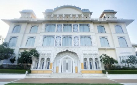 The Leela Palace, Kukas, Rs 30000, 4.7/5.0, Jaipur