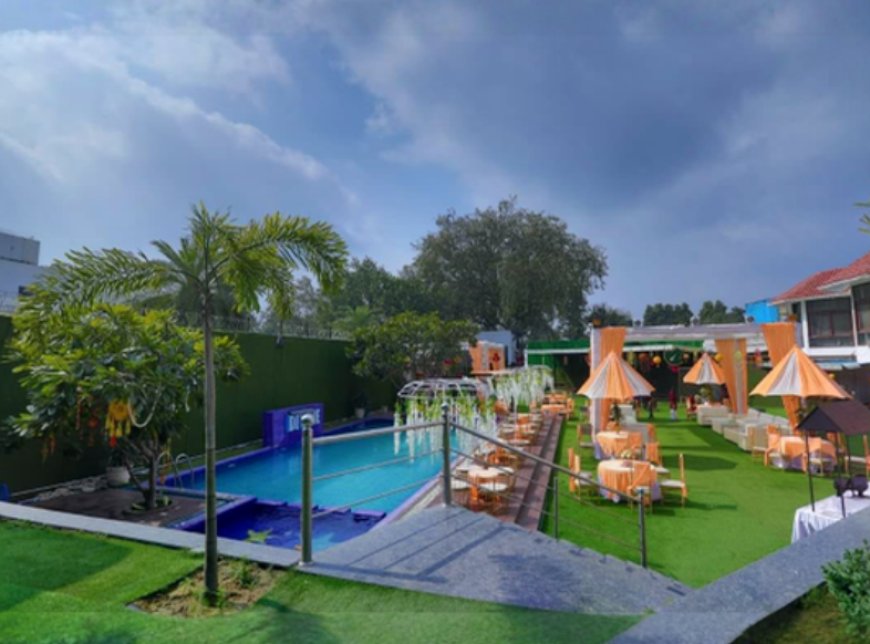 Divine Farms, Chattarpur, ₹1800–6000, 4.5/5.0, South Delhi