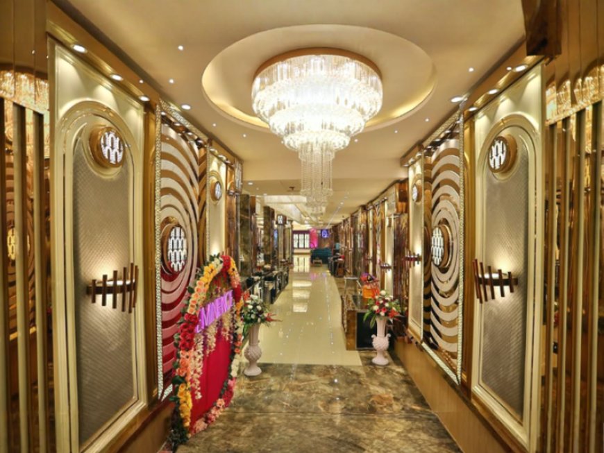 Eminence Banquet, Rohini, Rs 2800, 4.6/5.0, East Delhi