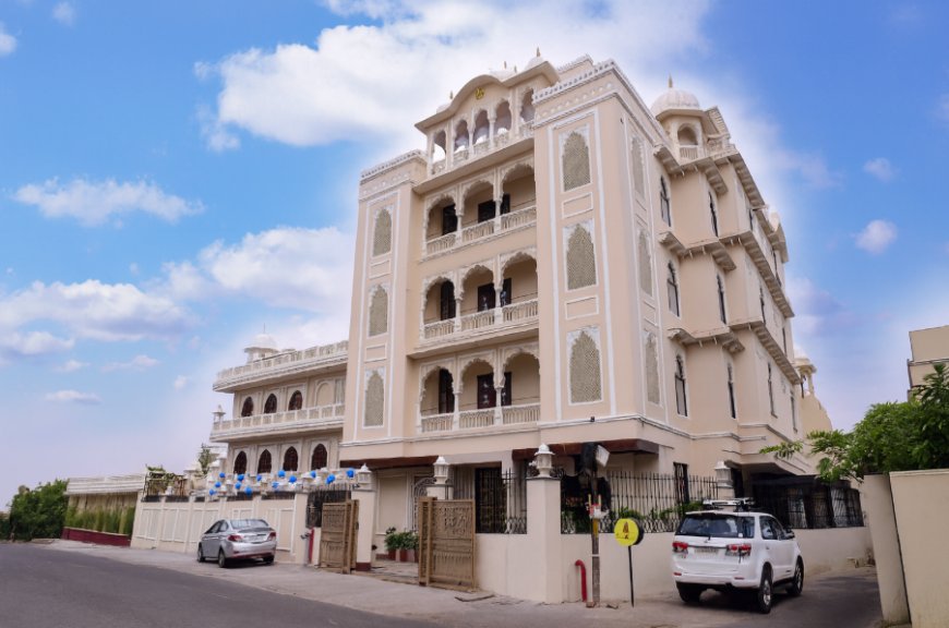 Laxmi Palace Heritage, Jagdish Marg, Rs 1920–3500, 4.2/5.0, Jaipur
